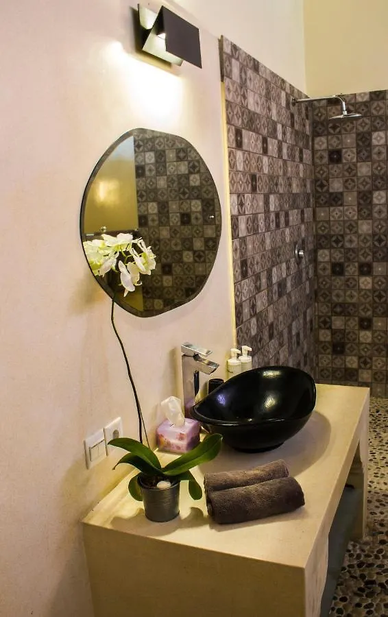 Alizee Villa Seminyak   Seminyak (Bali)